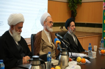آیت الله اعرافی در جمع مدیران مسائل فرهنگی با کار کارشناسی در تراز پایتخت دنبال شود